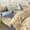 Juego de cuatro piezas de algodón y lino lavado grado A para maternidad e infancia, ropa de cama de gasa de doble capa estilo floral vintage, juego de 3 piezas para dormitorios de estudiantes