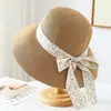 Novo Estilo Chapéu de Palha Estilo Francês Suave com Fitas Florais, Chapéu Elegante de Topo Arredondado para Mulheres, Chapéu de Palha para Proteção Solar em Férias de Verão