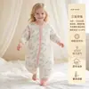 Saco de dormir infantil de piernas separadas, algodón puro, mameluco acolchado de tres capas para bebé, apto para todas las estaciones, diseño anti-patadas para niños, y pijama para niñas