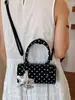 2026 Verano Nuevo Estilo Coreano Bolso Sencillo de Lunares Bolso Cruzado Elegante para Mujer Bolso de Mano de Moda Bolso Cilíndrico