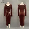 2025 Nueva Moda Europea y Americana Transfronteriza para Mujer Vestido Largo Sexy de Terciopelo Bodycon Adelgazante con Pliegues y Abertura para Mujer