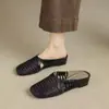 2026 Primavera Verano Nuevo Comercio Exterior Moda Casual Cuero Suave Huecos Sandalias Suela Plana Zapatos de Mujer Zapatos Individuales para Niños Transfronterizo