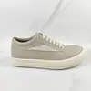 Sapatos Masculinos de Cano Baixo com Solado Grosso em Preto e Branco com Logo Triangular, Tênis Casuais Escuros Owens, Sapatos Versáteis com Aumento de Altura da Marca da Moda Feminina