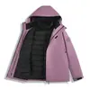 Venta al por mayor de chaquetas de plumón nuevas para exteriores para hombre y mujer, chaquetas tres en uno desmontables a prueba de viento e impermeables para primavera y otoño