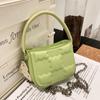 Bolsa de biscoito da moda feminina 2022 Nova bolsa pequena requintada all-match moda cadeia bolsa mensageiro de ombro