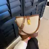 Bolsa de Mão Tendência Estilo Coreano Bolsa Saco para Mulheres 2026 Verão Nova Bolsa de Ombro Color-Blocking Bolsa Transversal para o Dia a Dia