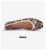 Zapatos de Mujer Versátiles Sexy Poco Profundos Suela Suave Lazo Estampado de Leopardo Hueco Transpirable Estilo Francés Malla Plana Verano 2026