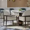 Mesa e Cadeiras para Negociação em Escritório de Vendas, Mesa Única com Quatro Cadeiras de Luxo Leve para Lobby de Hotel, Cabine com Sofá Estilo Chinês Novo para Sala de Recepção de Casa de Chá
