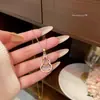 Estilo Ins Coreano Luxo Leve Pérola Aço Titânio Colar Feminino Versátil Design de Alto Padrão Corrente para Clavícula Joia Atacado