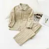 Pijamas Atacado para Crianças, Algodão Puro, Fio de Quatro Camadas, Conjunto com Gola Pequena Quente, Roupas de Casa Quentes para Outono e Inverno, Categoria A Macio