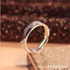 Os vivos podem ajustar o anel de diamante anel de casal anel de casamento mão rápida treme livro vermelho ao vivo feitiço muito recomendar