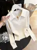 Look novo super moderno estilo coreano, chique e elegante de duas peças, top de malha color block lindamente desenhado com gola contrastante, A14293