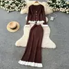Conjunto de Duas Peças Socialite de Alto Padrão Estilo Francês para Mulheres, Moda Color-Blocking com Gola V Manga Longa Tricô Canelado com Saia Bodycon