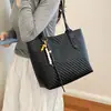 Bolsa de Palha Tecida de Luxo para Mulheres 2026 Nova Retro Grande Capacidade para o Trabalho Casual Moda Tendência Exquisite Bolsa de Ombro
