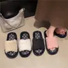 Pantuflas de exterior cómodas de una tira, de felpa, sin cordones, con suela gruesa, pantuflas peludas de moda para mujer, nuevo modelo 2026 con suela suave