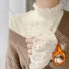 Top Térmico con Base de Encaje y Forro Polar para Mujer, Otoño/Invierno, Cuello Volante, Mangas Acampanadas, Engrosado, Cálido, Elegante Ropa Interior