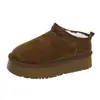Botas de neve grossas com veludo, calce fácil, sapatos quentes para mulheres 2026 inverno, sola grossa, salto confortável que cobre o calcanhar, sapatos de algodão pós-parto