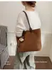 Bolso Tote de Felpa Gamuzada Gran Capacidad para Mujer 2026 Nuevo Bolso Cruzado de Hombro Único para Viajes Diarios Bolso Casual Versátil de Gama Alta