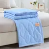 Novo Estilo Confortável e Respirável Algodão Lavado Colcha de Verão, Colcha de Ar Condicionado, Colcha de Presente para Evento da Empresa, Caixa de Presente com Núcleo de Colcha Atacado