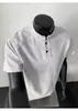 Camiseta de Manga Corta con Cuello Henry para Hombre, Estilo High Street de Verano, Diseño Holgado Casual, Top Versátil de Media Manga