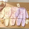 Pijama lindo de primavera y otoño para niñas, ropa de casa para bebé, ropa para el aire acondicionado de verano, conjunto de top de manga larga y pantalón largo, ropa cálida para niños