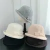 Sombrero de Lana Suave Estilo Hepburn con Borde Rizado y Lazo para Mujer 2025 Nuevo Invierno Elegante Sombrero de Pescador Sombrero Cubo
