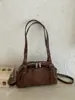 A bolsa feminina popular de grande capacidade deste ano, nova coleção de inverno 2026, bolsa tote casual vintage para ombro, moda