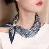 Lenço de seda estilo vintage para primavera e verão, com estampa paisley, contas e fecho magnético, pequeno lenço de pescoço estilo luxo leve de alta qualidade, acessório feminino com fita