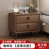 Mesita de noche de madera maciza y chapa de piedra, diseño moderno y minimalista, adecuada para apartamentos pequeños, con cajones para almacenamiento