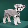 Moda Coreana Otoño e Invierno Estilo Preppy Ropa para Mascotas Sudadera de Punto con Cuello en V Forrada de Polar Mascotas Gato y Perro Suministros Venta al por Mayor