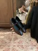 Sapatilhas Mary Jane retrô francesas para mulheres, com uma única tira, bico fino, patchwork de couro envernizado, preto, versáteis e sola macia