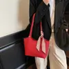 Bolsa Tote Texturizada de Mão de Alta Qualidade no Atacado para Mulheres Nova Coleção Outono 2026 Cor Sólida Simples Bolsa de Ombro para o Dia a Dia Bolsa de Axila