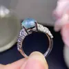 Anillo de Piedra de Uva Natural, Fluorescente Tipo Hielo, Limpio como el Cristal, Incrustado de Precisión en Plata 925, Piedra Principal 9mm