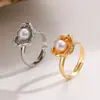 Conjunto de Brincos e Anel com Flor de Pérola Plissada Irregular Design de Nicho Transfronteiriço Estilo Cool da Moda Joias