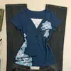 Camiseta Retro Americana 2026 Estampado Floral Azul para Mujer Encaje Patchwork Cuello en V Ajustada Manga Corta Top vintage