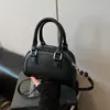 Bolso Nicho de Comercio Exterior para Mujer 2025 Nuevo Bolso Satchel Bolso Bowling de Alta Gama de Gran Capacidad de un Solo Hombro Cruzado Bolso Almohada