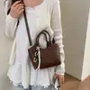 Bolso de mano moderno y de moda para mujer, nuevo modelo 2026, bolso de hombro y cruzado elegante con patrón tejido de alta gama para el trabajo