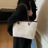 Bolso Tote de Moda para Mujer 2025 Nueva Moda Bolso de Hombro Único para Debajo del Brazo Gran Capacidad Retro Casual Versátil Moderno Bolso Grande
