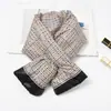 "Algodão para baixo" Elementos de moda coreana Dongdaemun cachecol de inverno contrastante feminino estudante coreana cachecol grosso feminino