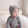Chapéu de bebê para primavera e outono, fofo e super adorável, chapéu com proteção para as orelhas estilo coreano, touca protetora para fontanela de bebê, chapéu à prova de vento para sair, moderno