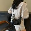 Bolsa de design de nicho feminina 2025, nova bolsa transversal de grande capacidade, estilo ocidental, bolsa de ombro versátil