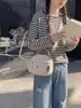 Bolso Cuadrado Pequeño Estilo Nuevo 2026 para Mujer, Sencillo y de Moda, Bolso de Hombro de Aspecto Elegante para Mujer, Bolso Cruzado Casual de Nicho para Llevar en la Mano