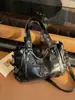 Bolsa Feminina Transfronteiriça Europeia e Americana Retrô Bolsa Tote de Grande Capacidade Moda de Alta Qualidade Bolsa Simples para o Dia a Dia Bolsa de Ombro Feminina