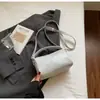 Bolso de Mano Retro de Gama Alta Tipo Almohada para Mujer 2026 Nuevo Estilo Bolso de Hombro Casual Sencillo Bolso Cruzado para Viajar