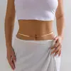 Accesorios transfronterizos de gran venta en Europa y América: accesorio de cintura de moda con lentejuelas sexy en capas con corazón de pedrería y cadena de metal para mujer