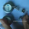 Los fabricantes suministran hebilla telescópica de largo alcance, hebilla electroplateada de fácil extracción, hebilla de identificación tipo pinza de cocodrilo, hebilla de plástico de fácil extracción