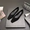 Zapatos cómodos de punta fina, nuevos para primavera y otoño, estilo commuter, punta cuadrada, suela plana, zapatos de mujer con tira tejida de gamuza, estilo retro 2026
