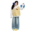 Conjunto de Chaleco y Camisa Súper Elegante Estilo Coreano para Niñas, Atuendo de Primavera 2026 Modelo Nuevo, Conjunto de Tres Piezas de Pantalones Vaqueros de Primavera y Otoño para Niños