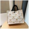 Otoño e Invierno 2024 Nueva Bolsa de Oso de Moda Bolso de Hombro para Viajero Bolso Casual Bolso Satchel para Clase Bolso Tote Bolso de Gran Capacidad