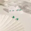 Pendientes de Zirconia de Colores Aguja de Plata Amor para Mujer Sencillos Incrustados con Pedrería Super Brillantes Pendientes para Cartílago Auricular Pendientes Pequeños Venta al por Mayor